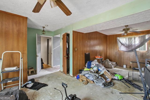 6930 Smoke Ridge Drive, Fairburn, GA 30213