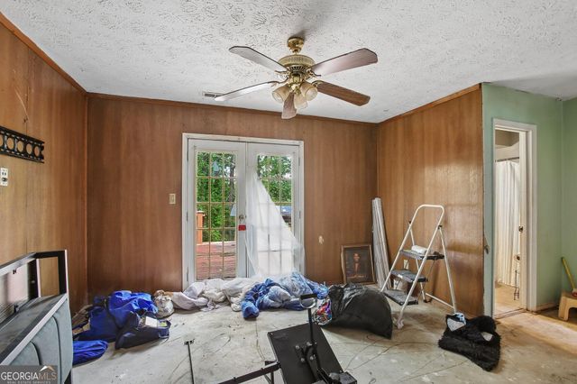 6930 Smoke Ridge Drive, Fairburn, GA 30213
