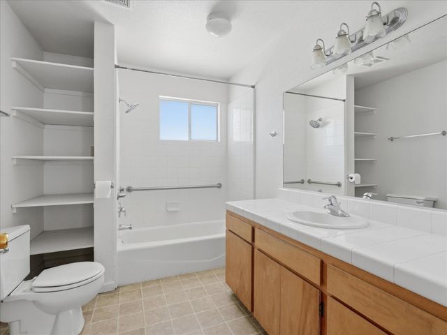 39785 Pine Ridge Road, Oakhurst, CA 93644