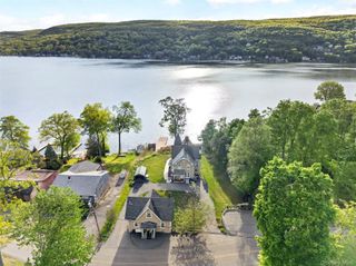 83 Edgemere Avenue, Greenwood Lake, NY 10925