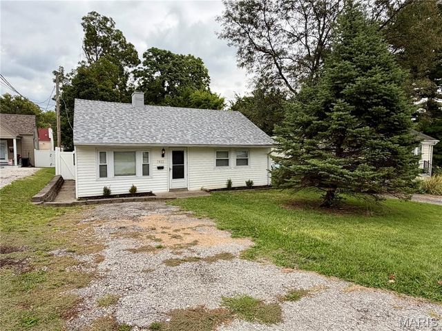 7912 Fleta Street, St Louis, MO 63123