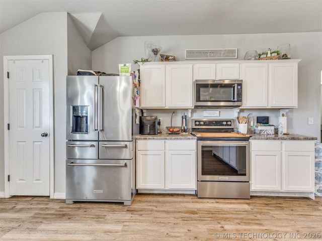 4167 S 245th East Avenue, Broken Arrow, OK 74014