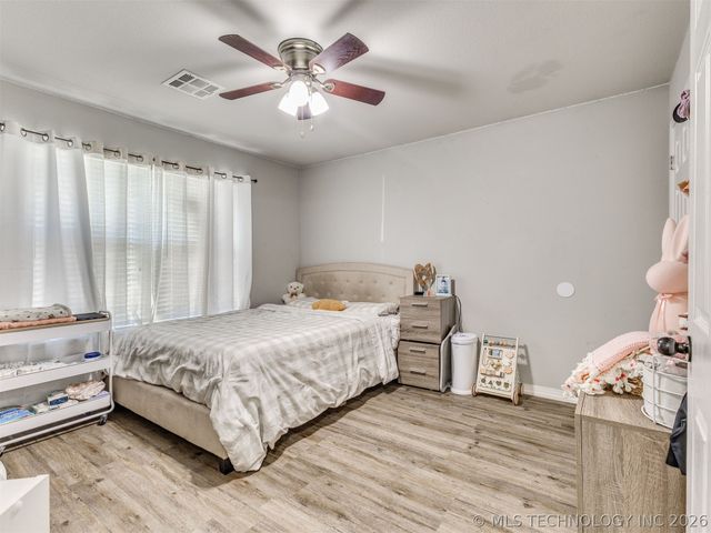 4167 S 245th East Avenue, Broken Arrow, OK 74014