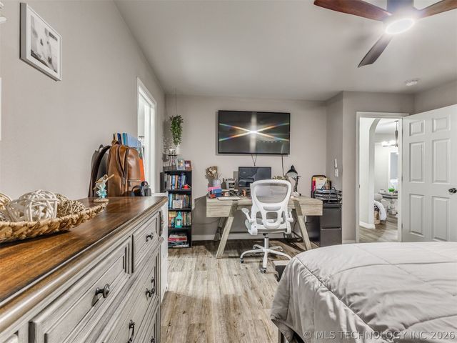 4167 S 245th East Avenue, Broken Arrow, OK 74014