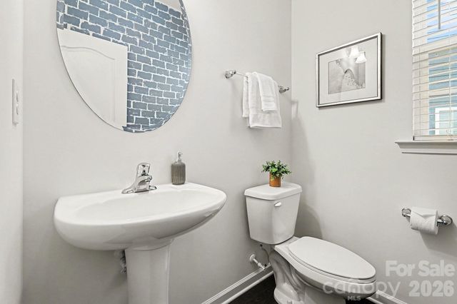 6056 Cloverdale Drive, Tega Cay, SC 29708