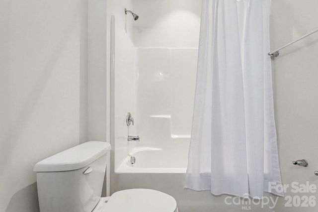 6056 Cloverdale Drive, Tega Cay, SC 29708