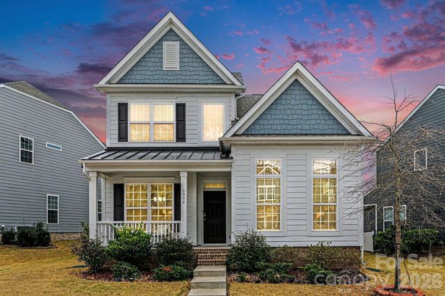6056 Cloverdale Drive, Tega Cay, SC 29708