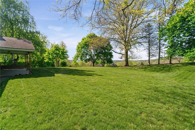 130 James Dr, North Sewickley Twp, PA 16117