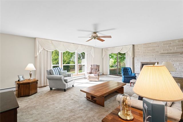 130 James Dr, North Sewickley Twp, PA 16117