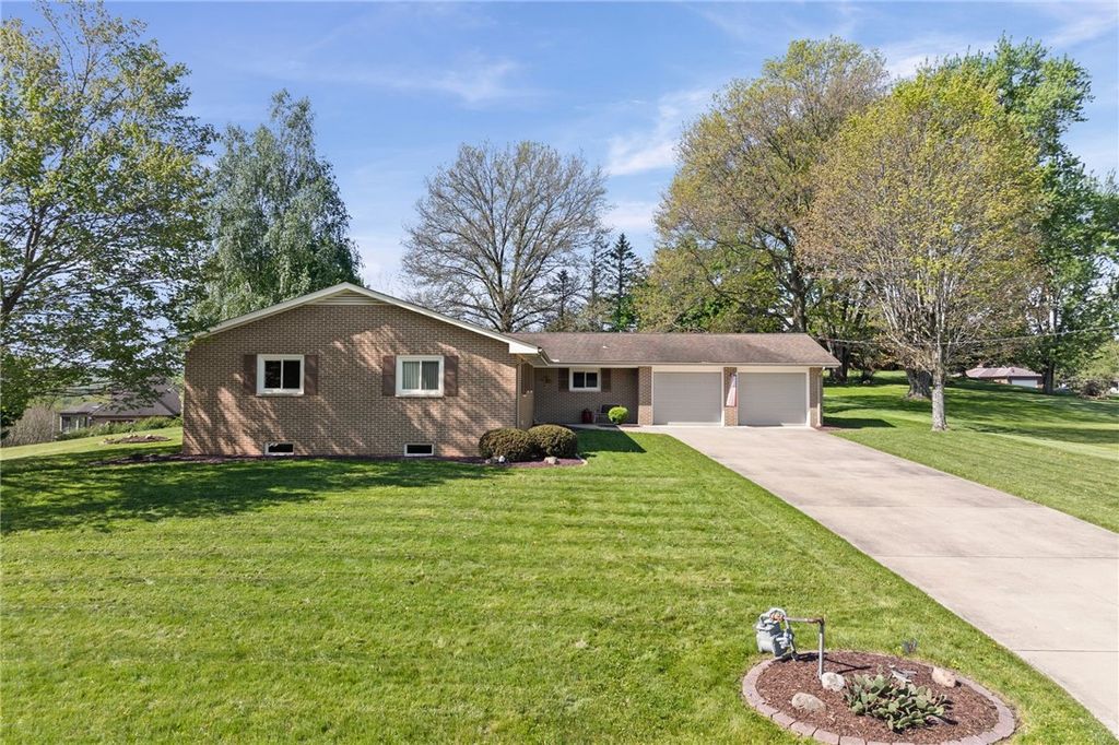 130 James Dr, North Sewickley Twp, PA 16117