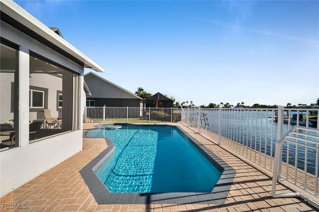 4543 Gulf AVE, North Fort Myers, FL 33903