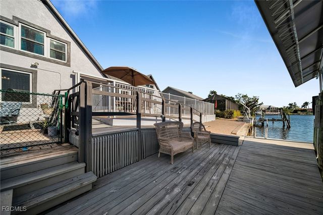 4543 Gulf AVE, North Fort Myers, FL 33903