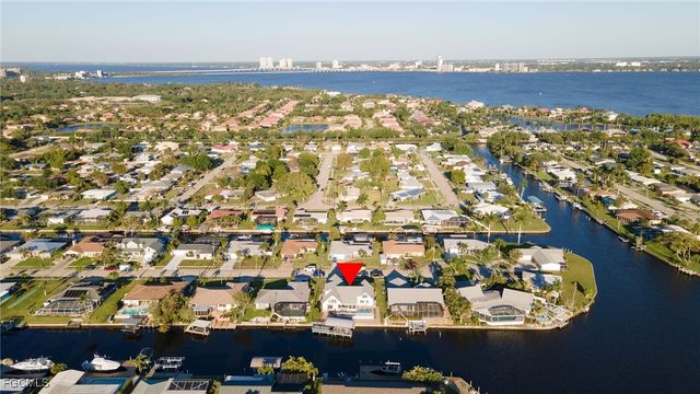 4543 Gulf AVE, North Fort Myers, FL 33903