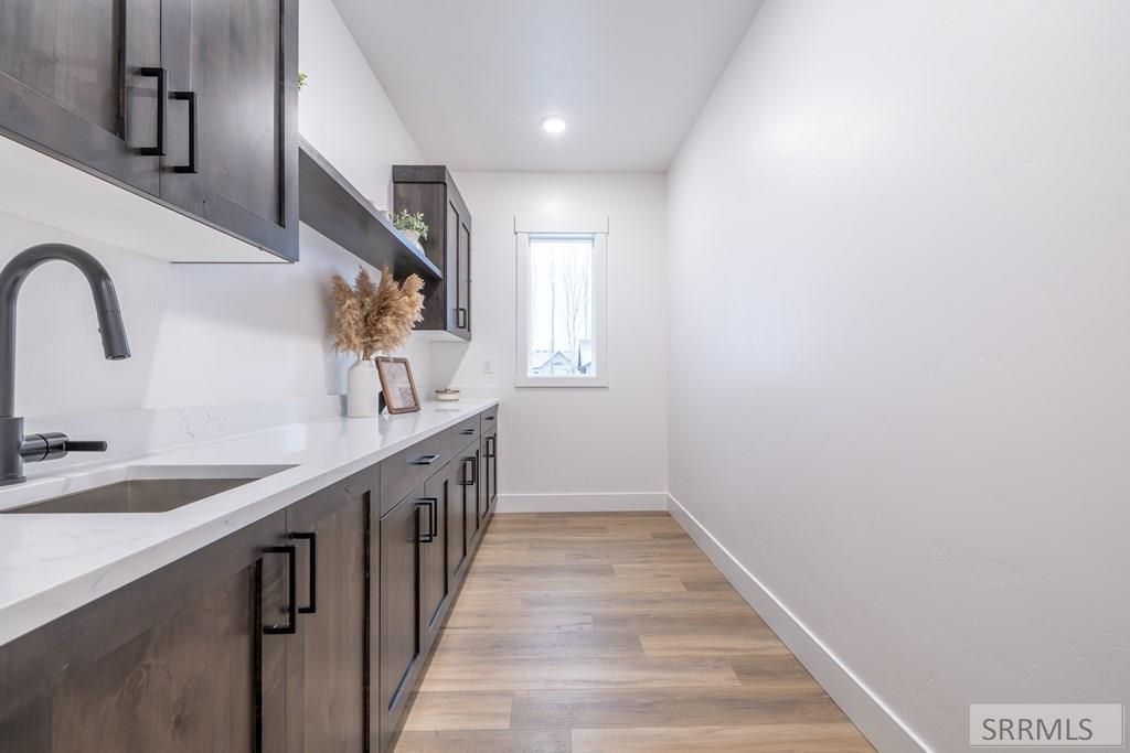 Image 19 of property listing at 286 Camas Street, Sugar City, ID 83448