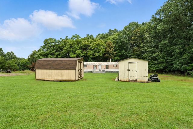 1130 DEEPWOODS RD, Hardy, VA 24101