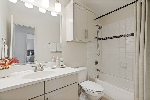 6021 Gentle Way, Plano, TX 75024