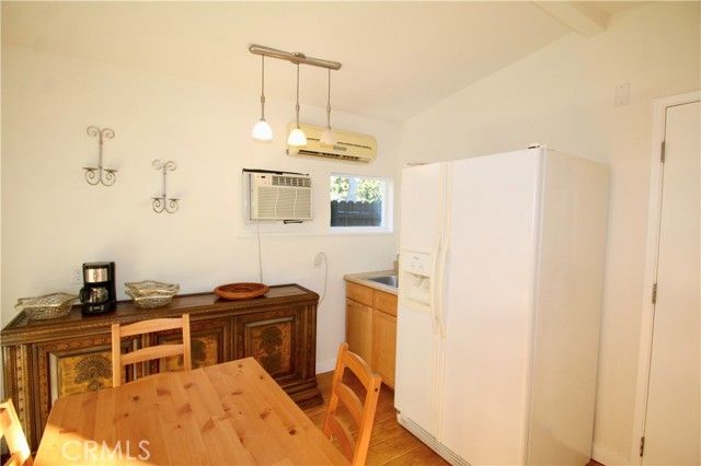 22621 Dolorosa Street, Woodland Hills (los Angeles), CA 91367