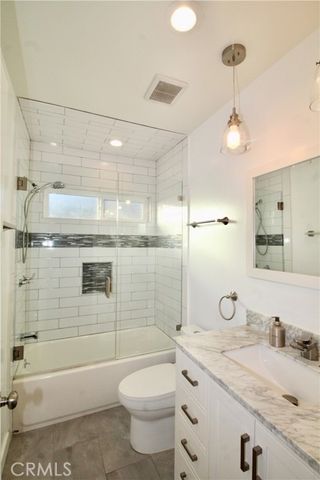 22621 Dolorosa Street, Woodland Hills (los Angeles), CA 91367