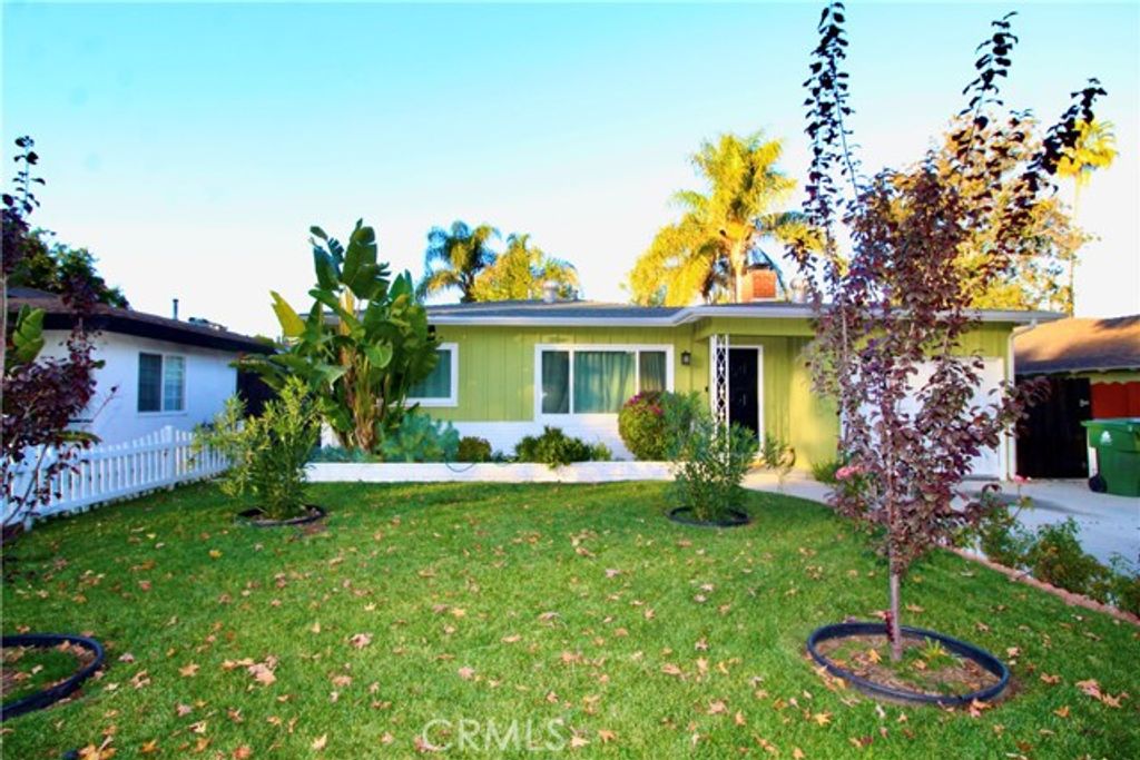 22621 Dolorosa Street, Woodland Hills (los Angeles), CA 91367