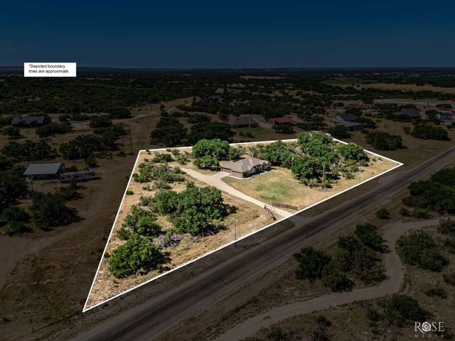 20301 Cougar Trail, Christoval, TX 76935