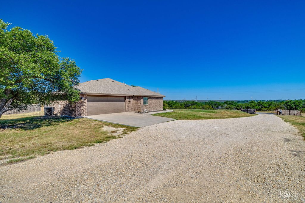 Image 23 of property listing at 20301 Cougar Trail, Christoval, TX 76935