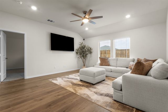 4013 Pinebluff Lane, Princeton, TX 75407