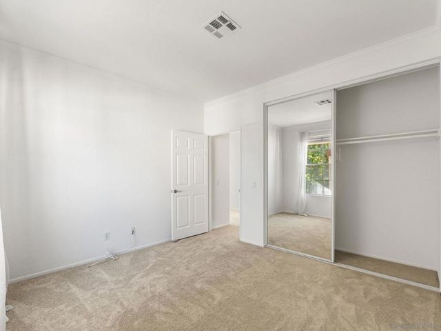 10830 Sabre Hill 202, San Diego, CA 92128
