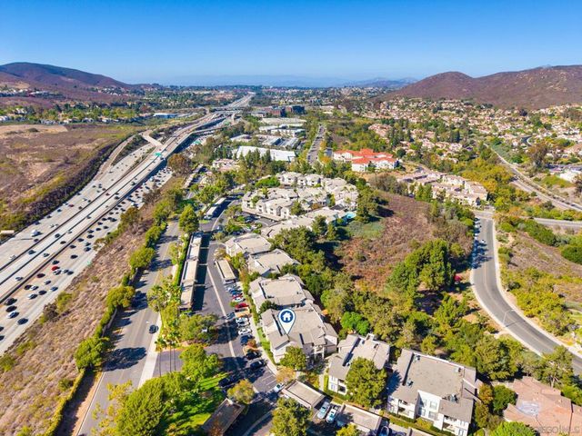10830 Sabre Hill 202, San Diego, CA 92128