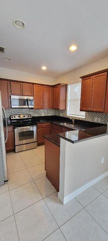 11357 NW 87th Lane, Doral, FL 33178