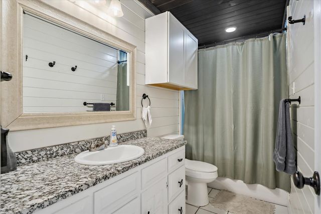 350 Alaska, Van, TX 75790