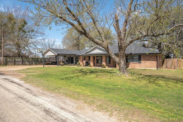 350 Alaska, Van, TX 75790