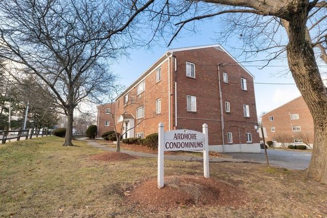 133 Winthrop St 21, Framingham, MA 01702