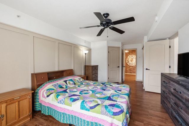 1834 Mimosa Trail, Florence, KY 41042