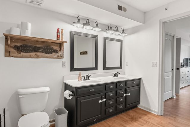 1834 Mimosa Trail, Florence, KY 41042