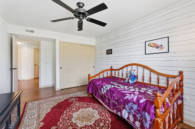 1834 Mimosa Trail, Florence, KY 41042