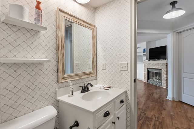 1834 Mimosa Trail, Florence, KY 41042