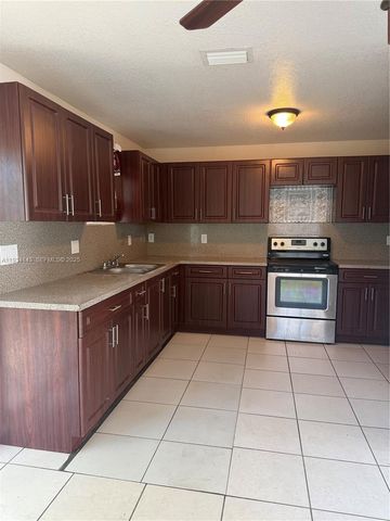 1330 NW 7th Ct, Florida City, FL 33034