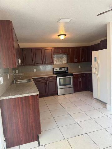 1330 NW 7th Ct, Florida City, FL 33034