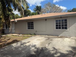 1330 NW 7th Ct, Florida City, FL 33034