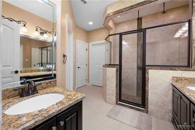 2421 E Tin Avenue, Edinburg, TX 78542