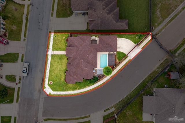 2421 E Tin Avenue, Edinburg, TX 78542