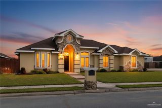 2421 E Tin Avenue, Edinburg, TX 78542