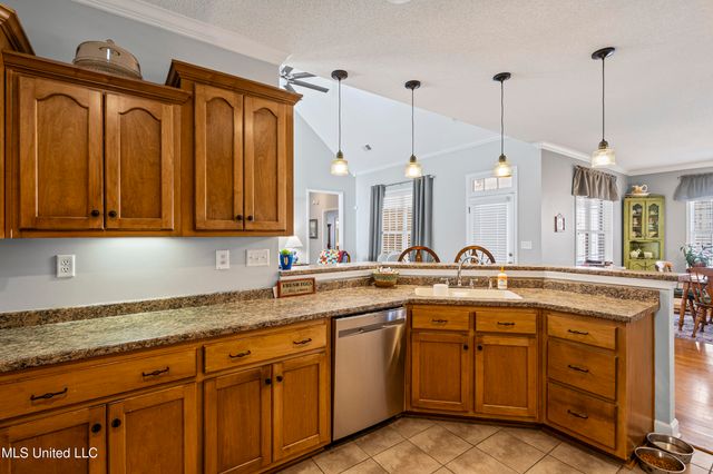 7278 Stone Ridge Drive, Olive Branch, MS 38654