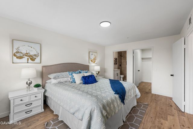 8800 Burnet Avenue Unit 15, North Hills, CA 91343