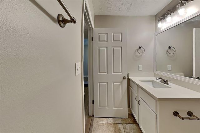 1120 Terramont Drive, Roswell, GA 30076