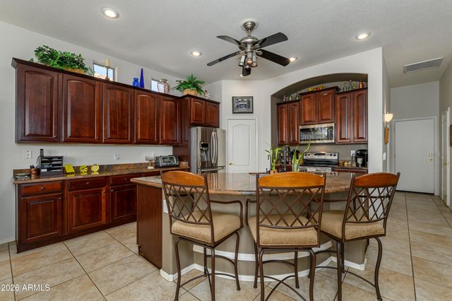 17783 W ADDIE Lane, Surprise, AZ 85374