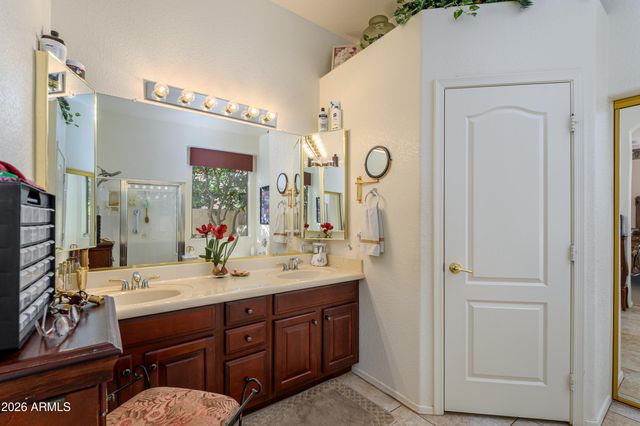 17783 W ADDIE Lane, Surprise, AZ 85374