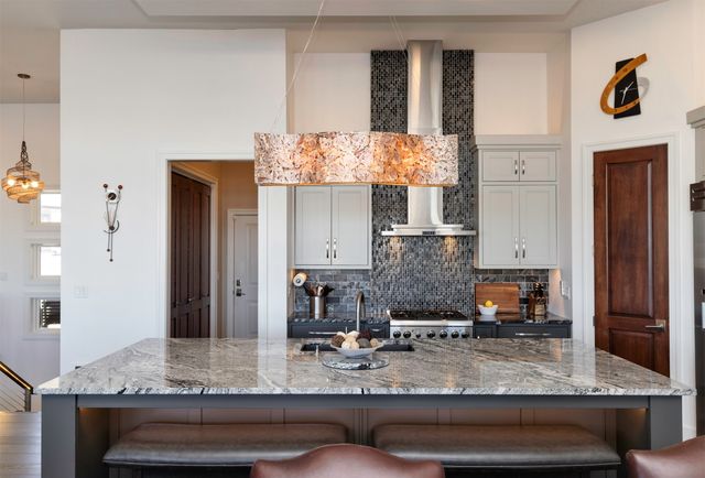 505 NE Dellwood Court, Waukee, IA 50263