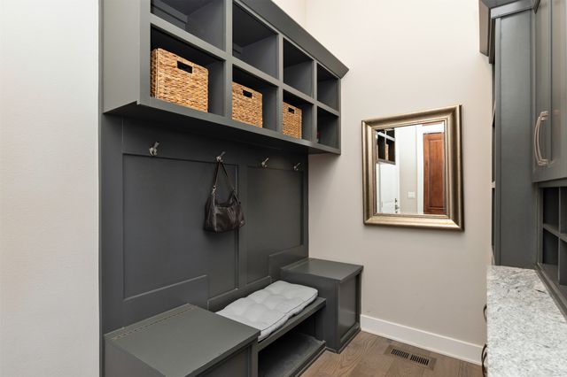 505 NE Dellwood Court, Waukee, IA 50263