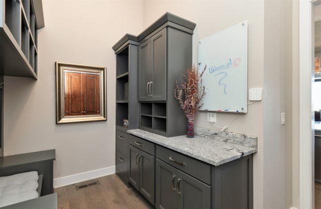 505 NE Dellwood Court, Waukee, IA 50263